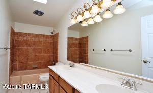 5325 E Baker St, Tucson, AZ 85711 photo 10