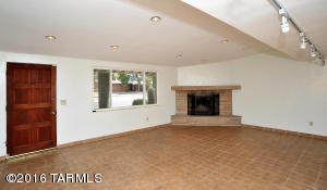 5325 E Baker St, Tucson, AZ 85711 photo 3
