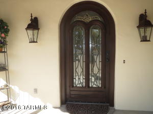 6901 E Crestline Dr, Tucson, AZ 85715 photo 5