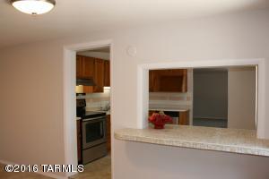 3955 E 27th St, Tucson, AZ 85711 photo 2