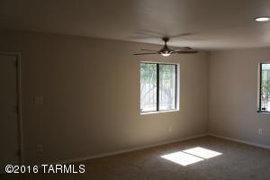 3955 E 27th St, Tucson, AZ 85711 photo 6