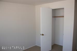 3955 E 27th St, Tucson, AZ 85711 photo 12