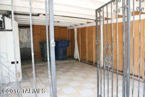 3955 E 27th St, Tucson, AZ 85711 photo 17
