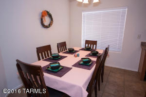 7813 S Sentinal Stone Dr, Tucson, AZ 85756 photo 7