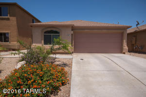 7813 S Sentinal Stone Dr, Tucson, AZ 85756 photo 1