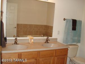 2670 E Darlene Ln, Vail, AZ 85641 photo 6