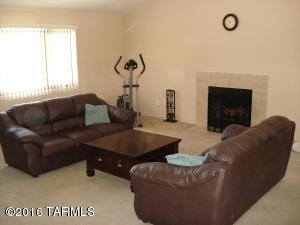 2670 E Darlene Ln, Vail, AZ 85641 photo 2