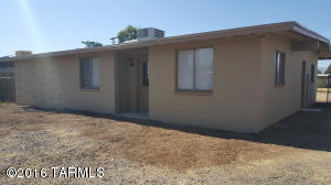 4143 E Sylvane Dr, Tucson, AZ 85711 photo 4