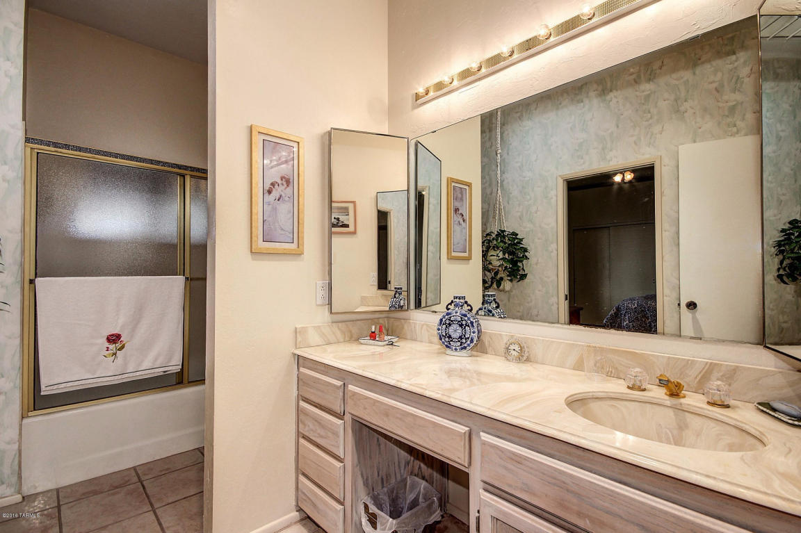 5120 E River Rd, Tucson, AZ 85718 photo 29