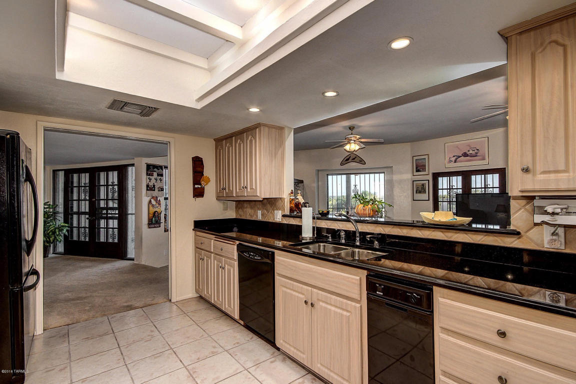 5120 E River Rd, Tucson, AZ 85718 photo 20