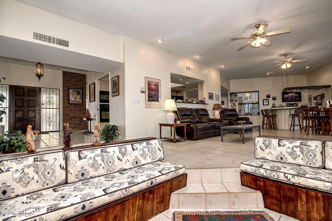 5120 E River Rd, Tucson, AZ 85718 photo 9