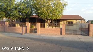 401 W Wedwick St, Tucson, AZ 85706 photo 2