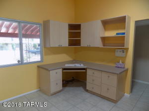 8917 E 25th St, Tucson, AZ 85710 photo 9