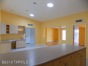 8917 E 25th St, Tucson, AZ 85710 photo 8
