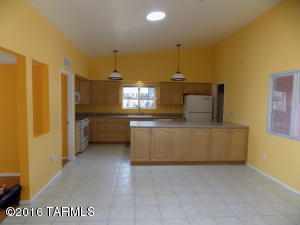 8917 E 25th St, Tucson, AZ 85710 photo 5