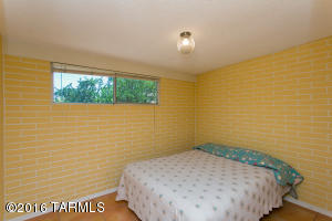 7909 E 18th Pl, Tucson, AZ 85710 photo 17