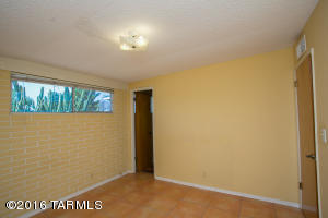 7909 E 18th Pl, Tucson, AZ 85710 photo 15