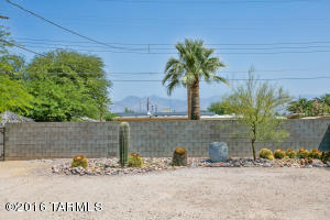 7909 E 18th Pl, Tucson, AZ 85710 photo 25