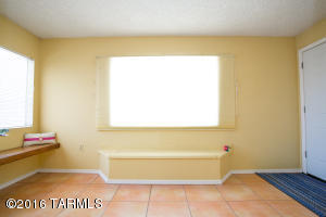 7909 E 18th Pl, Tucson, AZ 85710 photo 11