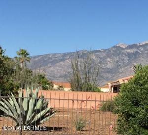 1101 E Haystack Dr, Oro Valley, AZ 85755 photo 1
