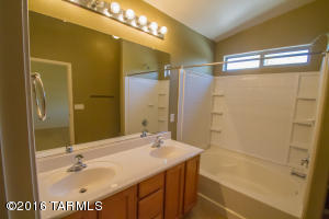 6622 E Ladonna Ln, Tucson, AZ 85756 photo 12