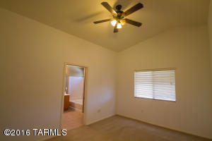 6622 E Ladonna Ln, Tucson, AZ 85756 photo 9