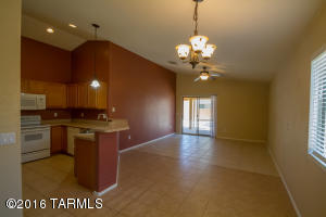 6622 E Ladonna Ln, Tucson, AZ 85756 photo 3