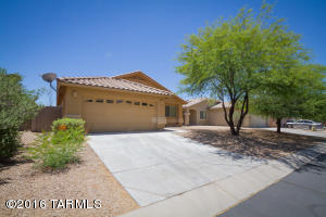 6622 E Ladonna Ln, Tucson, AZ 85756 photo 1