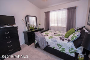 8846 E Maxwell Dr, Tucson, AZ 85747 photo 12