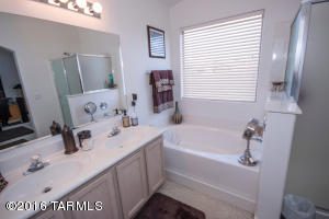 8846 E Maxwell Dr, Tucson, AZ 85747 photo 16