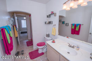 8846 E Maxwell Dr, Tucson, AZ 85747 photo 14