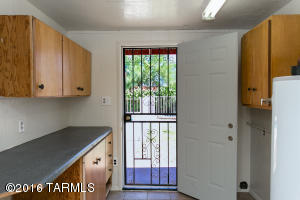 7931 Eli Pl, Tucson, AZ 85710 photo 10