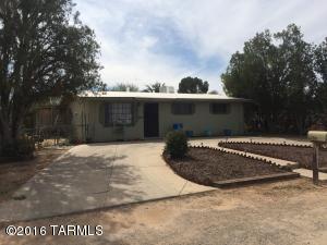 4558 E Sylvane St, Tucson, AZ 85711 photo 1