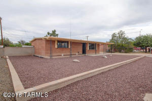 5225 E 25th St, Tucson, AZ 85711 photo 3