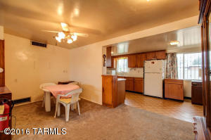 5225 E 25th St, Tucson, AZ 85711 photo 7