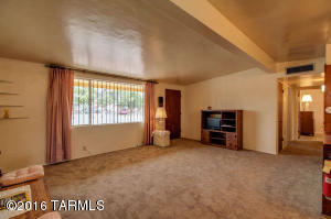 5225 E 25th St, Tucson, AZ 85711 photo 6