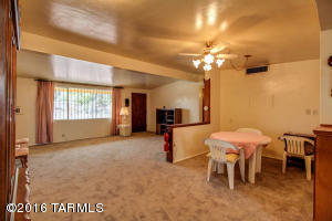 5225 E 25th St, Tucson, AZ 85711 photo 8