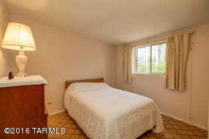 5225 E 25th St, Tucson, AZ 85711 photo 14