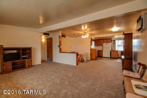5225 E 25th St, Tucson, AZ 85711 photo 5