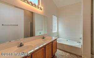 8273 S Bainbridge Rd, Tucson, AZ 85747 photo 21