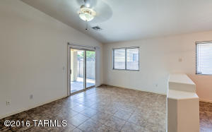 8273 S Bainbridge Rd, Tucson, AZ 85747 photo 16