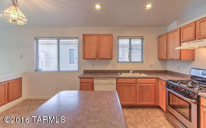 8273 S Bainbridge Rd, Tucson, AZ 85747 photo 10