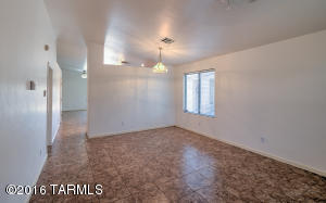 8273 S Bainbridge Rd, Tucson, AZ 85747 photo 8
