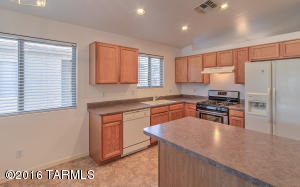 8273 S Bainbridge Rd, Tucson, AZ 85747 photo 11