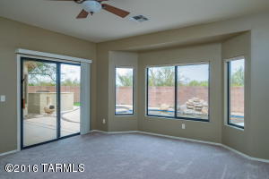 10560 E Rose Hill St, Tucson, AZ 85747 photo 9