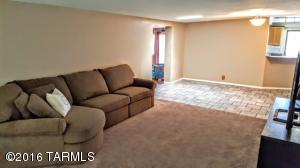 8136 E Baker Dr, Tucson, AZ 85710 photo 2