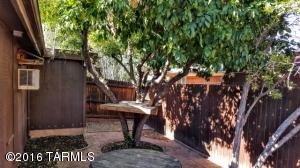 8136 E Baker Dr, Tucson, AZ 85710 photo 22