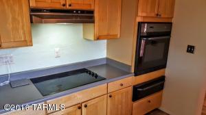8136 E Baker Dr, Tucson, AZ 85710 photo 13