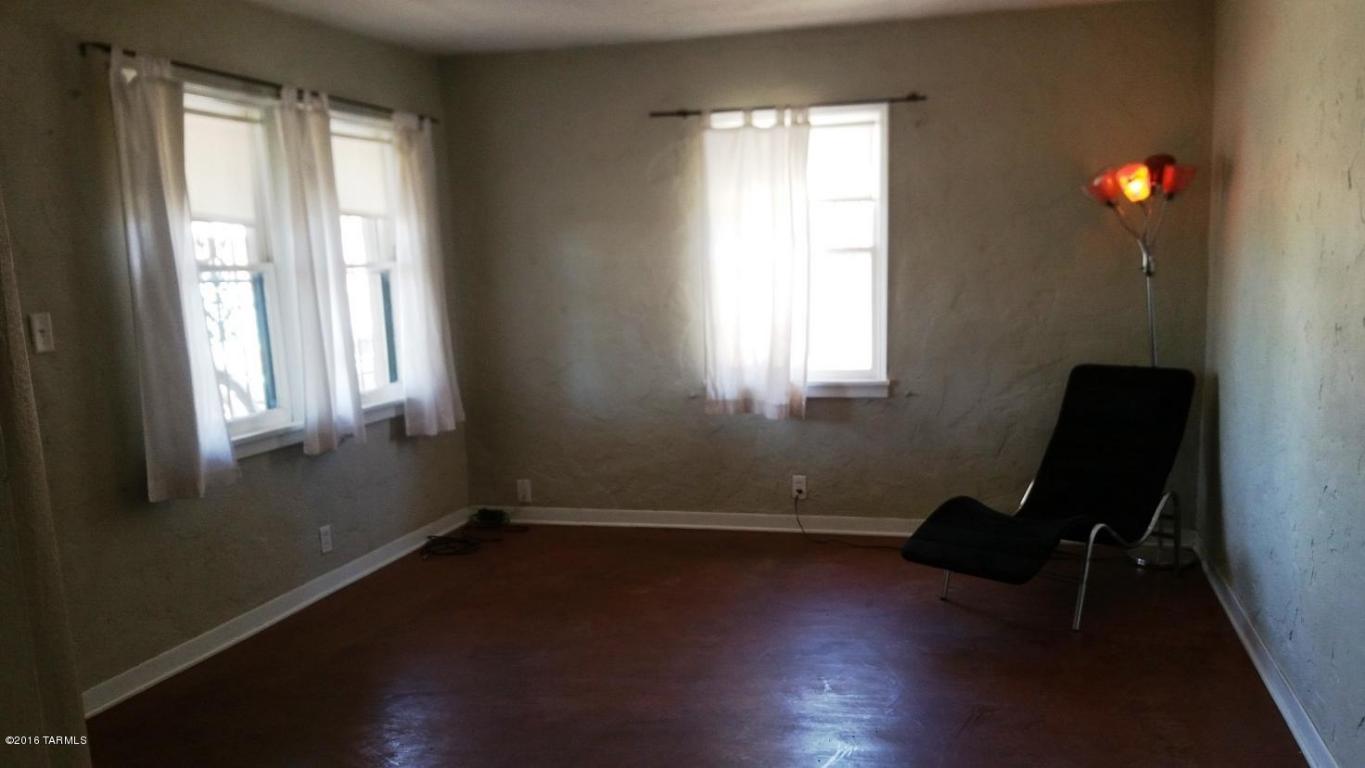1018 E Silver St, Tucson, AZ 85719 photo 5