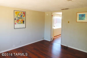 5448 E Linden St, Tucson, AZ 85712 photo 13